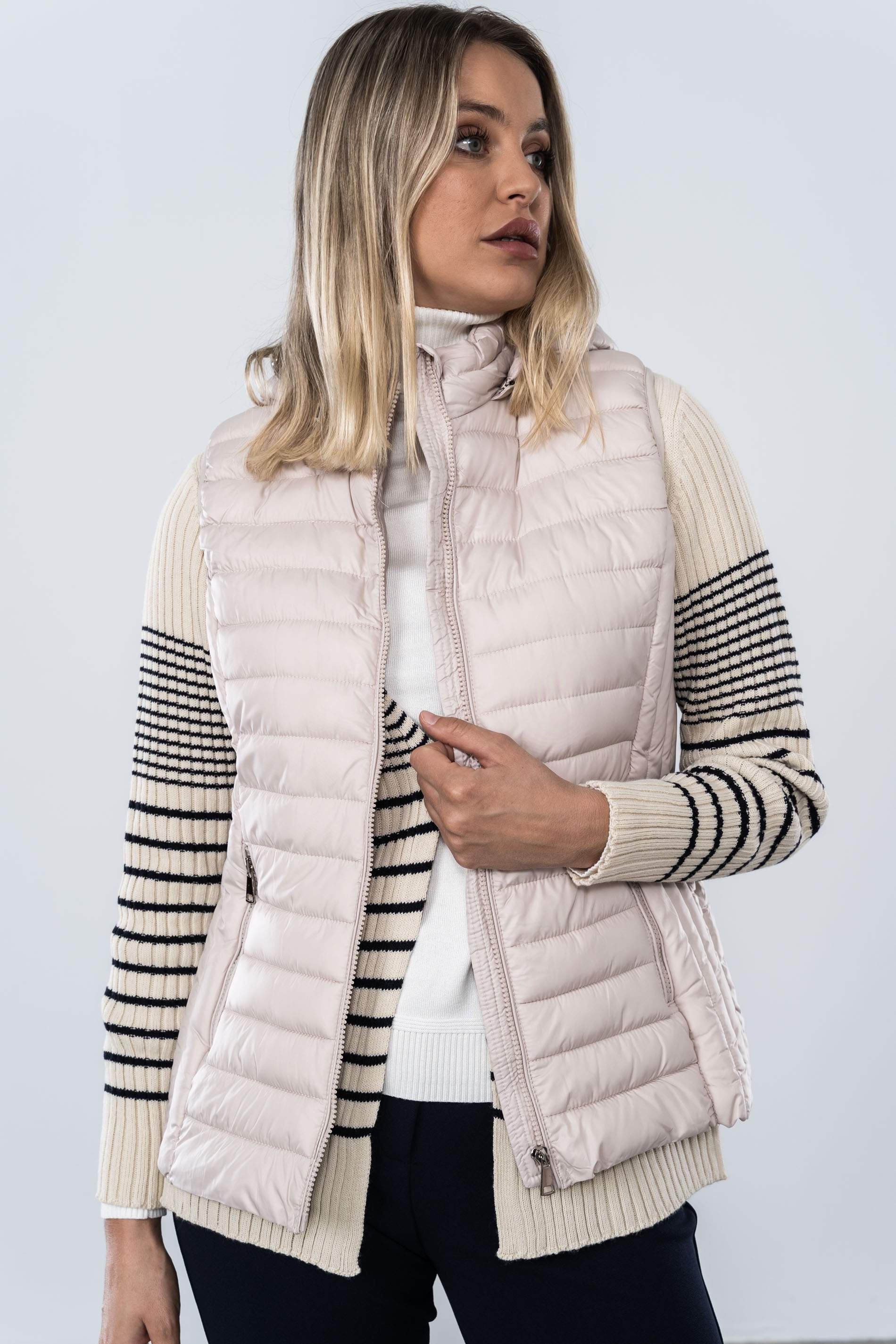 CHALECO COSTADILLO BEIGE