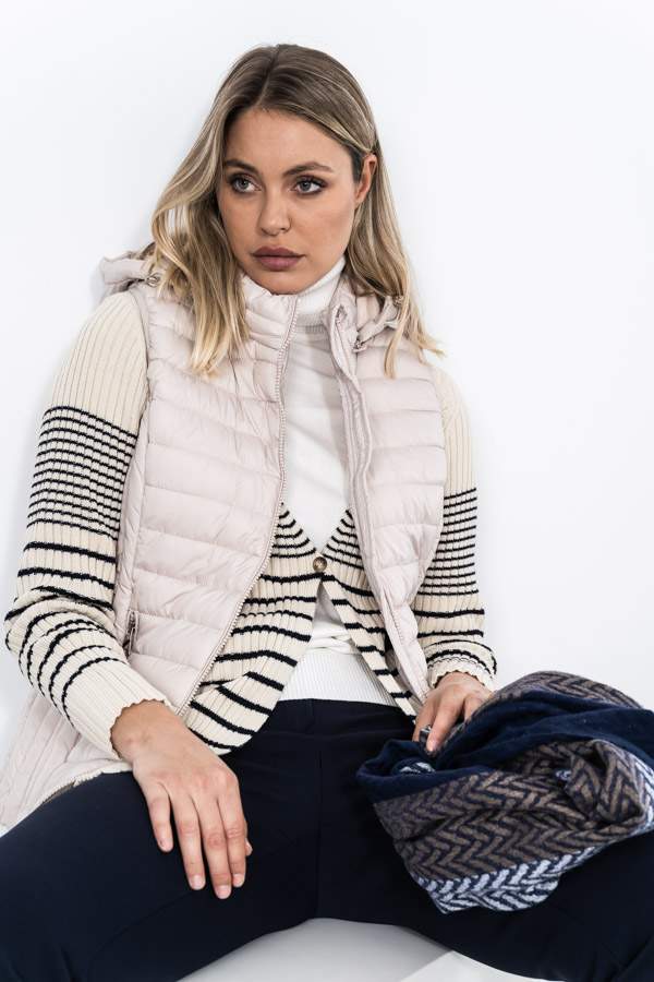 CHALECO COSTADILLO BEIGE