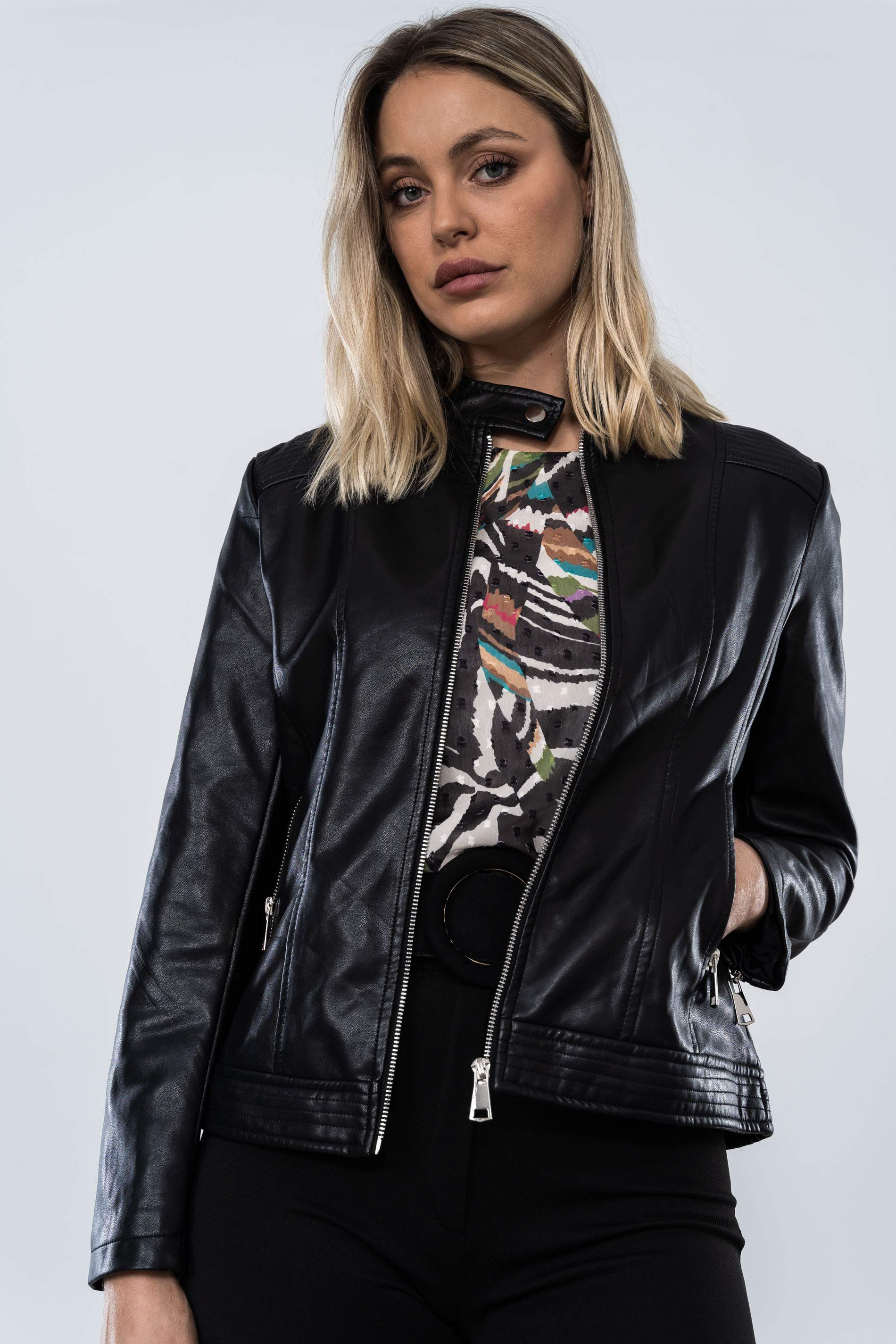 CAZADORA POLIPIEL NEGRO