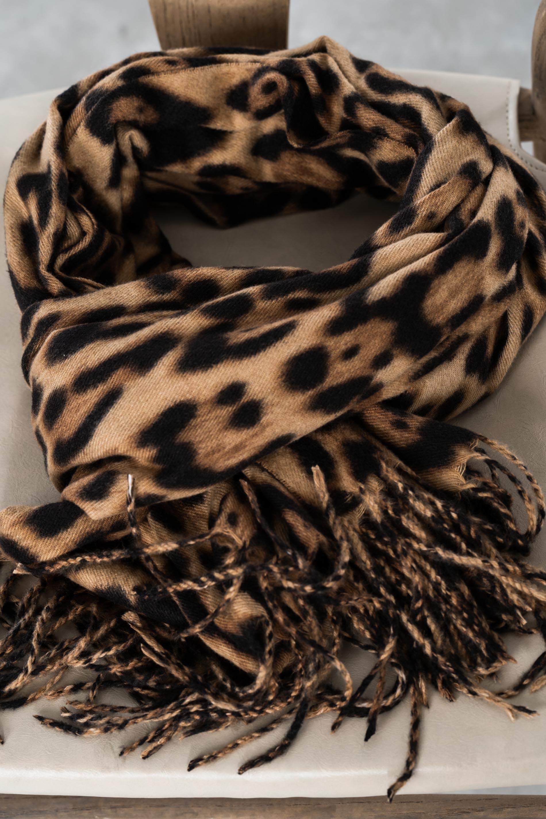 ESTOLA ANIMAL PRINT CAMEL