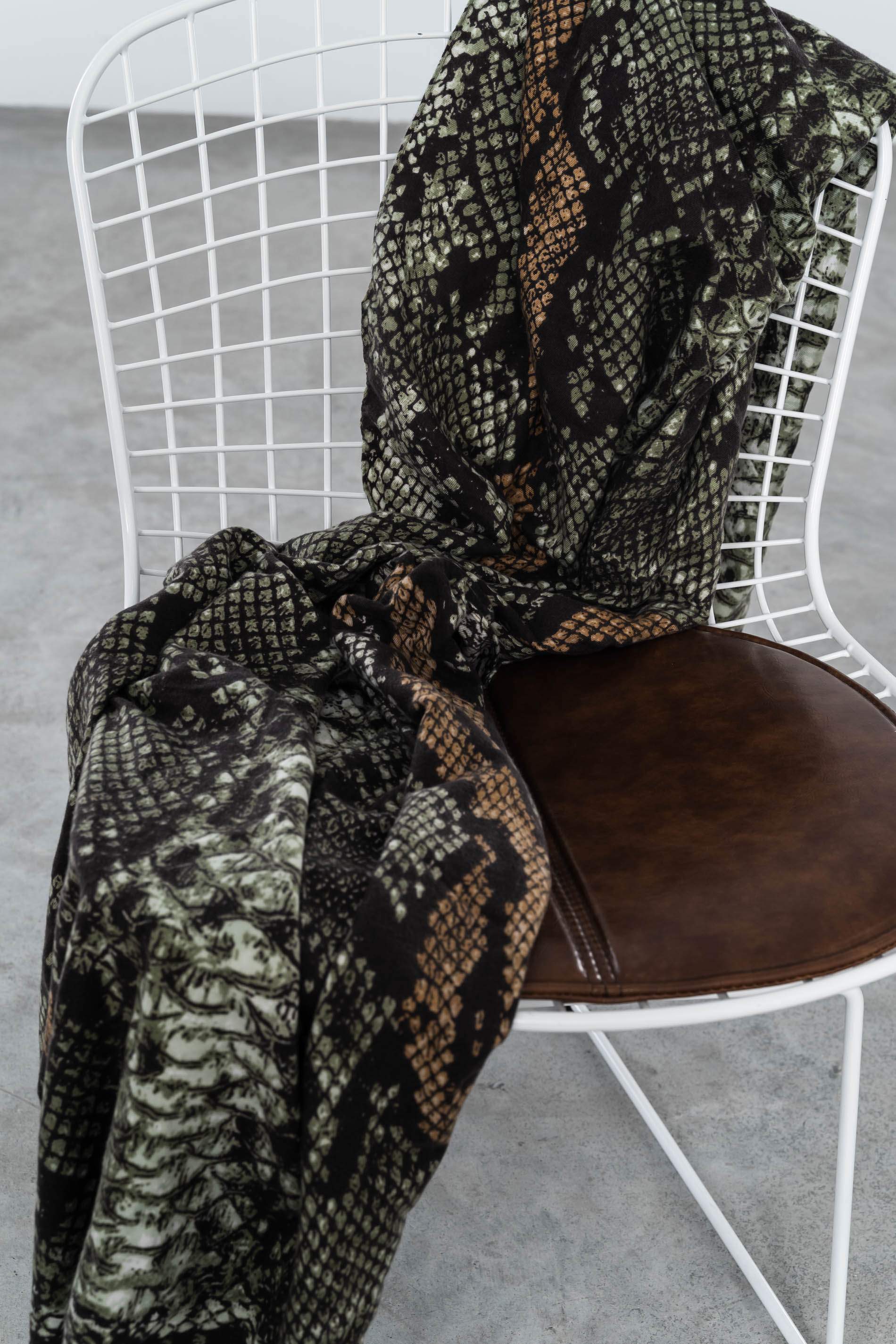  FOULARD ESTAMPADO ANIMAL VERDE