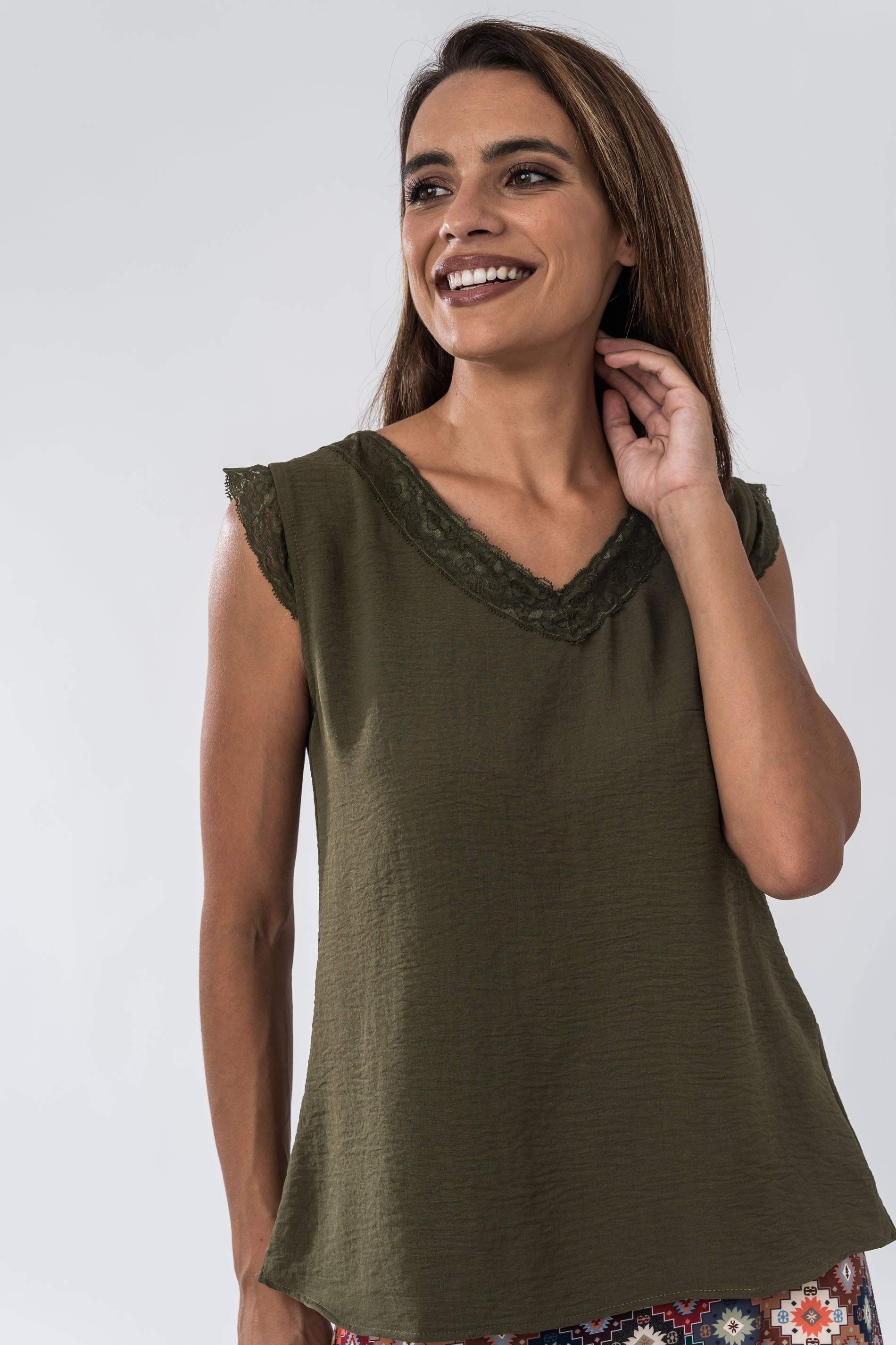 BLUSA COMBINADA ENCAJE KAKI