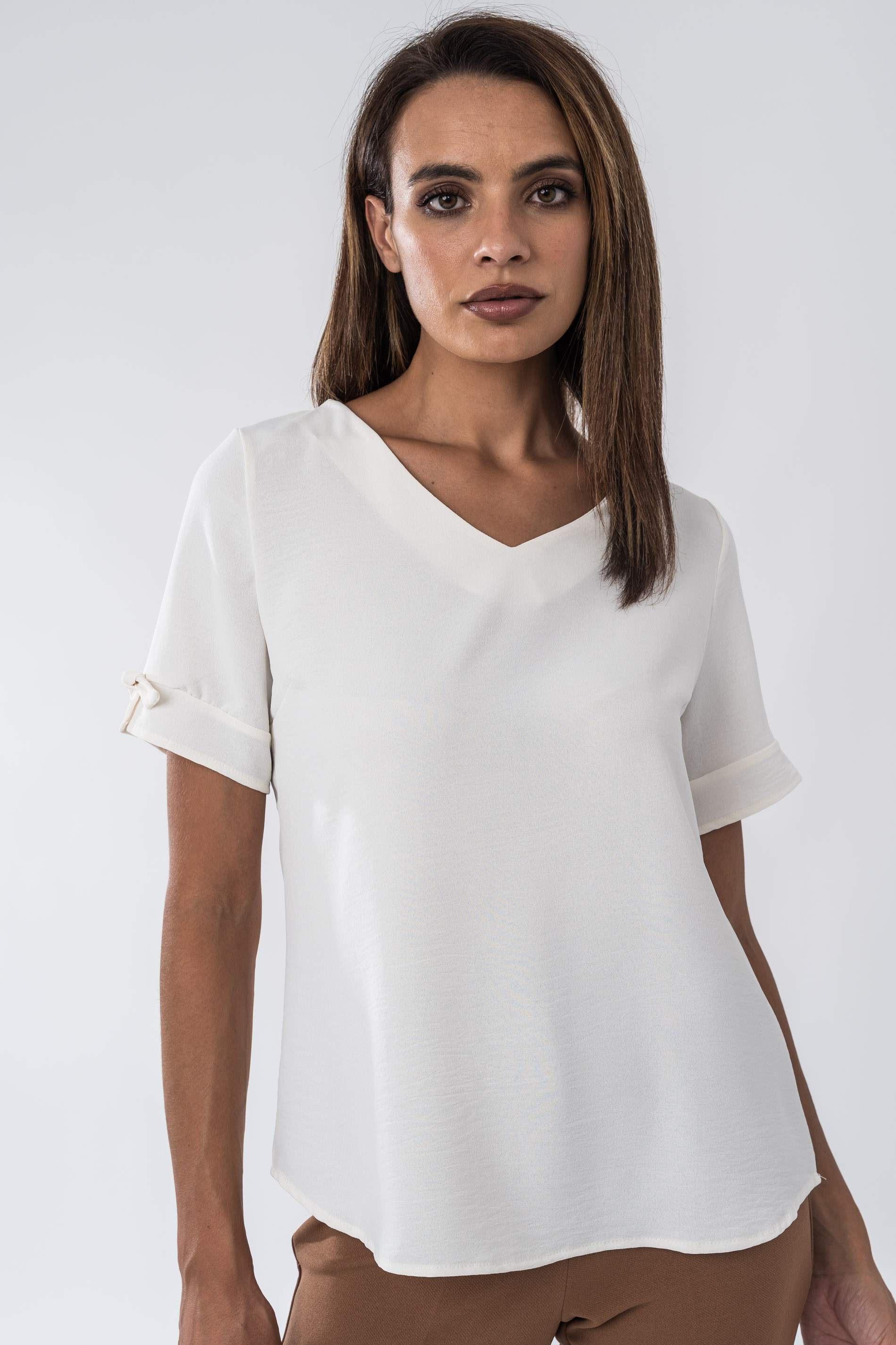 BLUSA DETALLE LAZO MANGA CORTA CRUDO