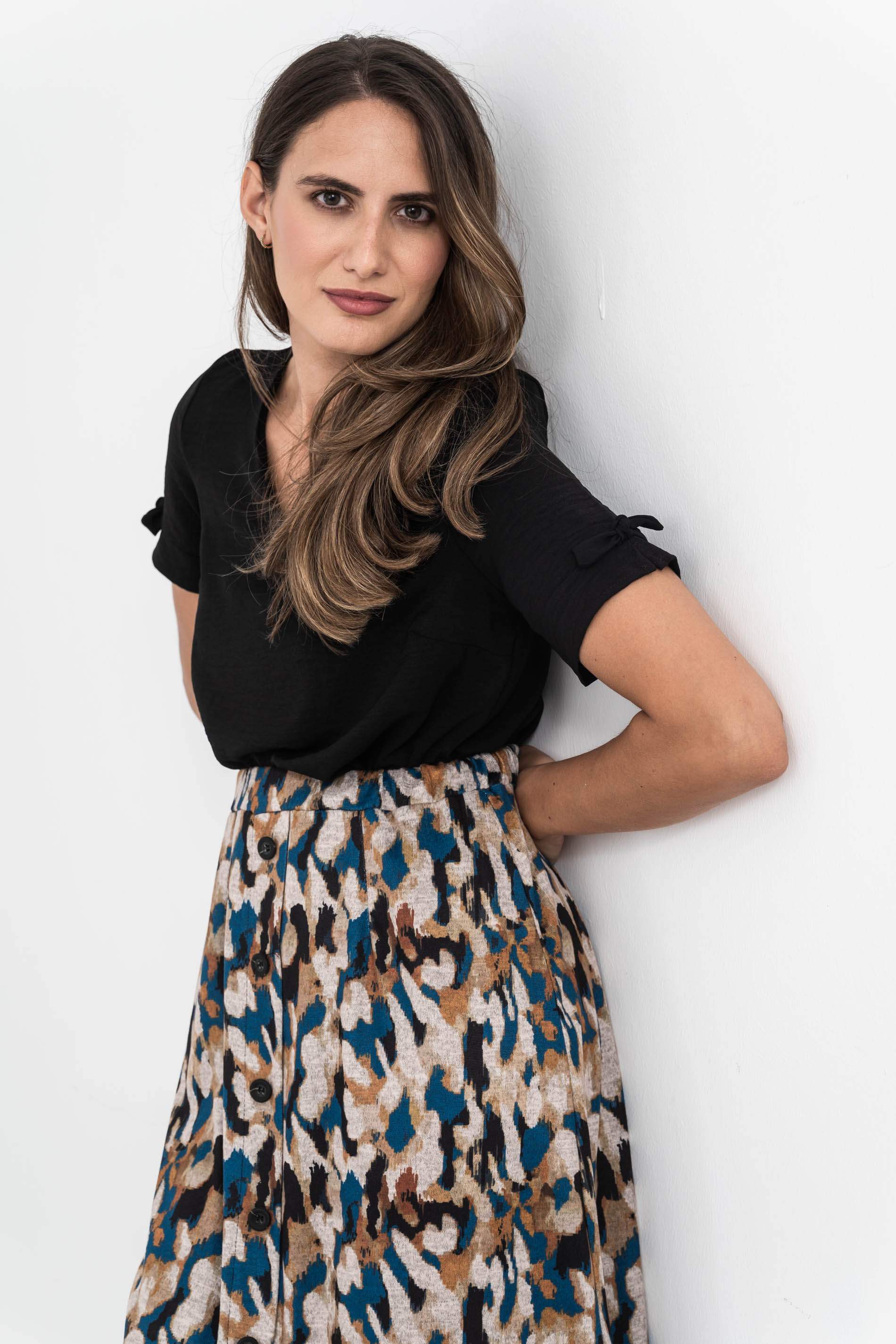 BLUSA DETALLE LAZO MANGA CORTA NEGRO