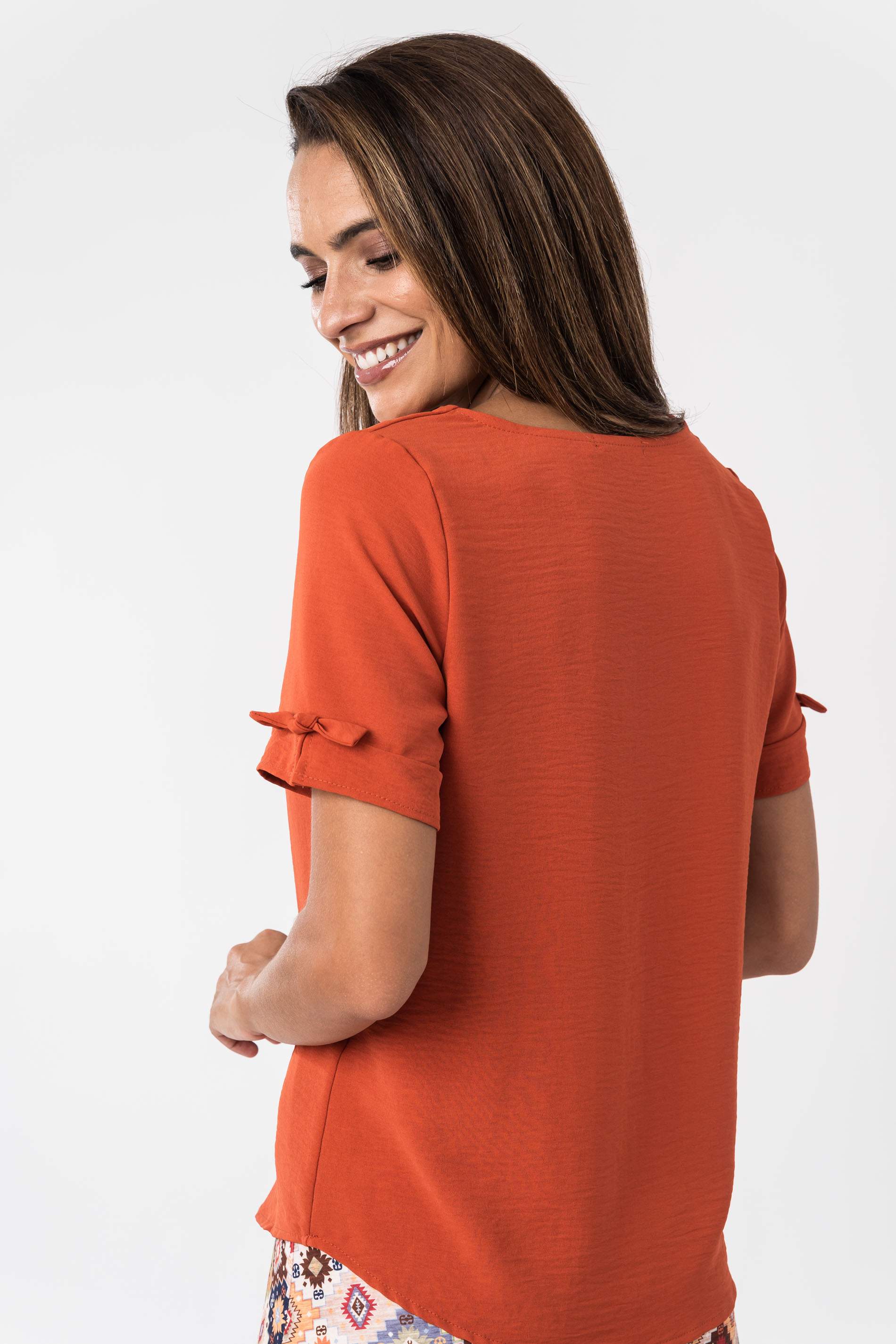 BLUSA DETALLE LAZO MANGA CORTA CALDERA