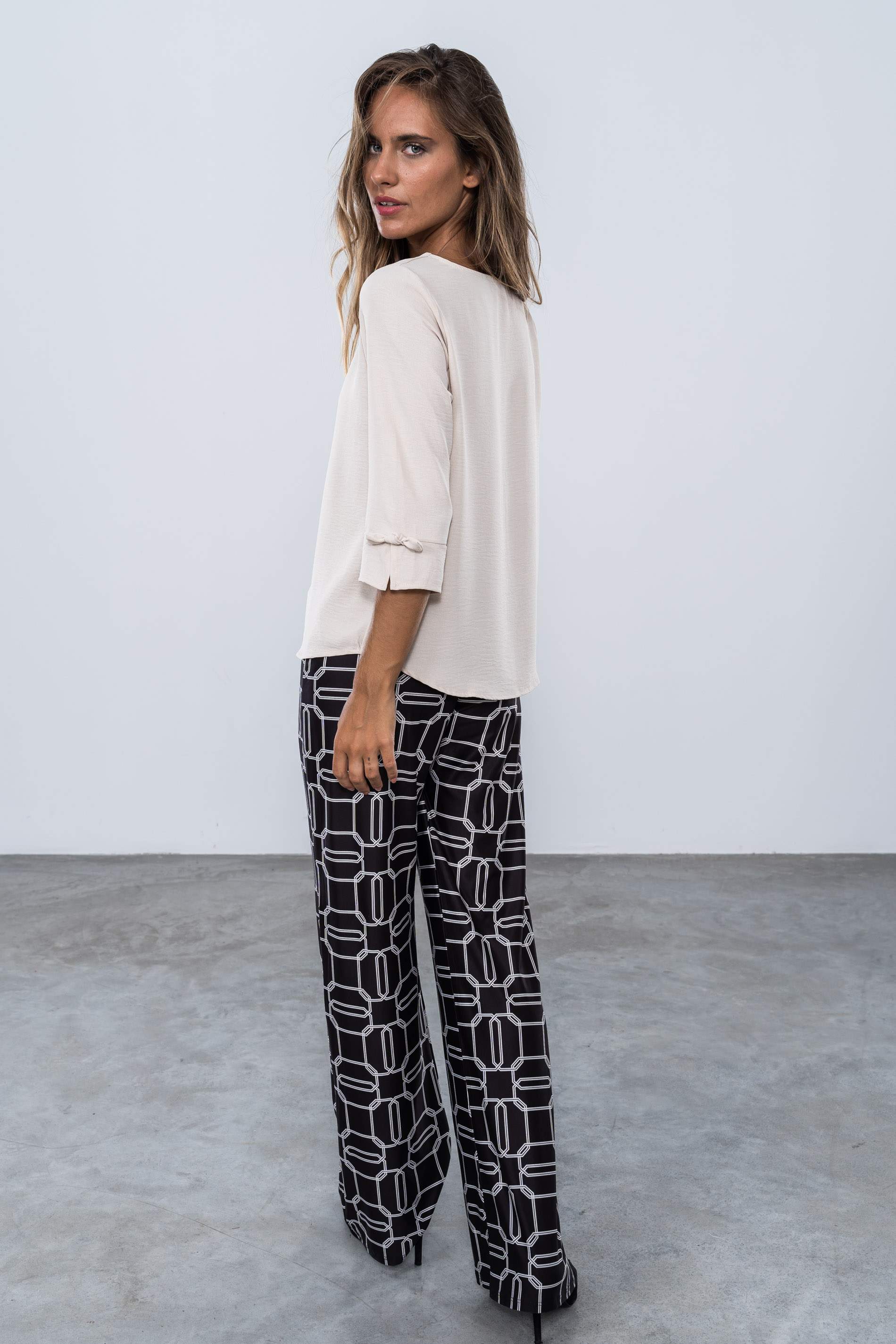 PANTALON BICOLOR GEOMETRICO